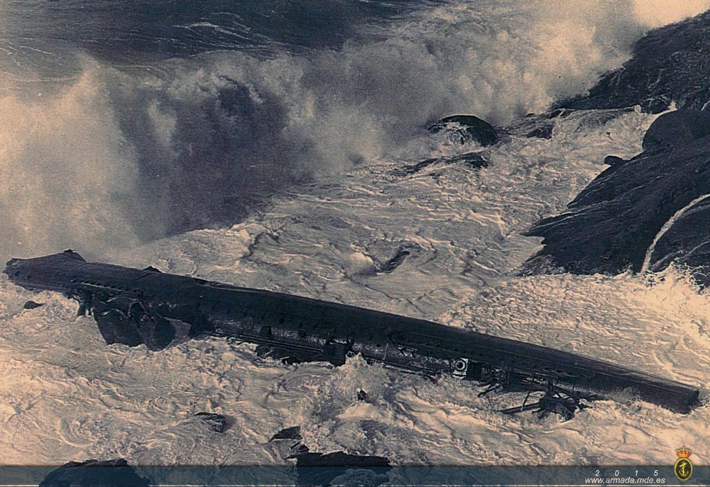 1959. SUBMARINO GENERAL MOLA EN LAS CIES. El submarino causó baja en la Armada en mayo de 1959.